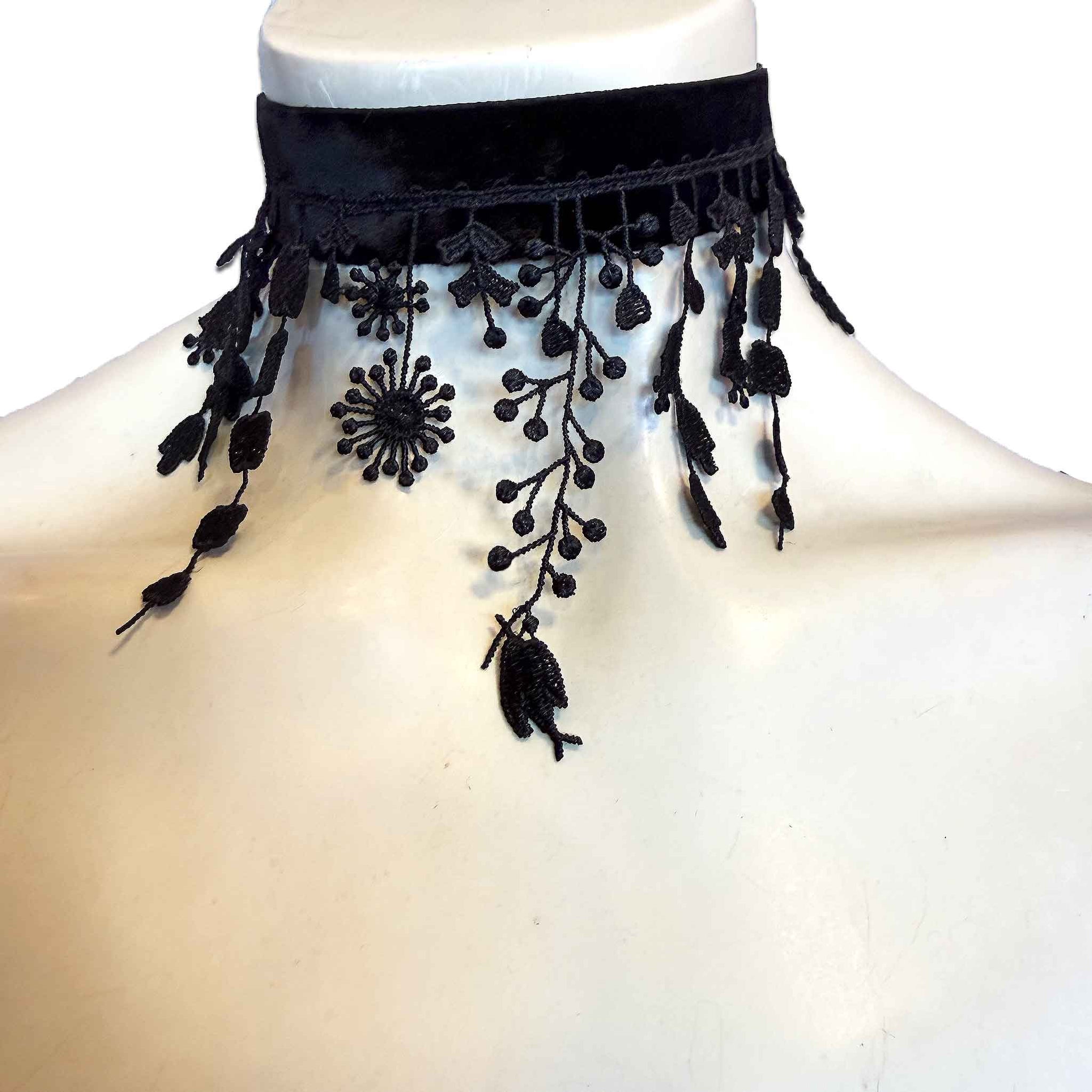 Mazi Choker - MAZI